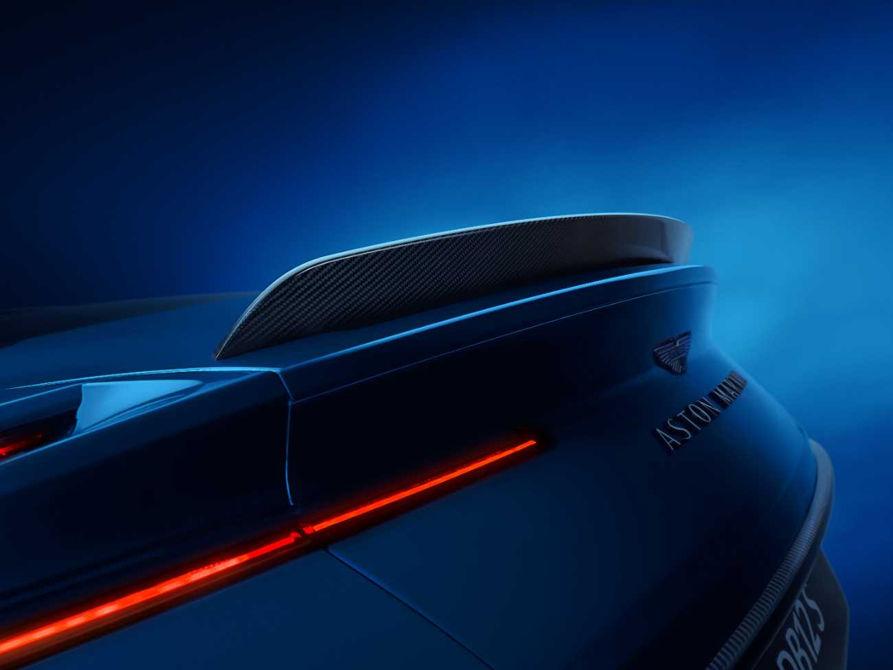 1759913378-resizecom Aston Martin